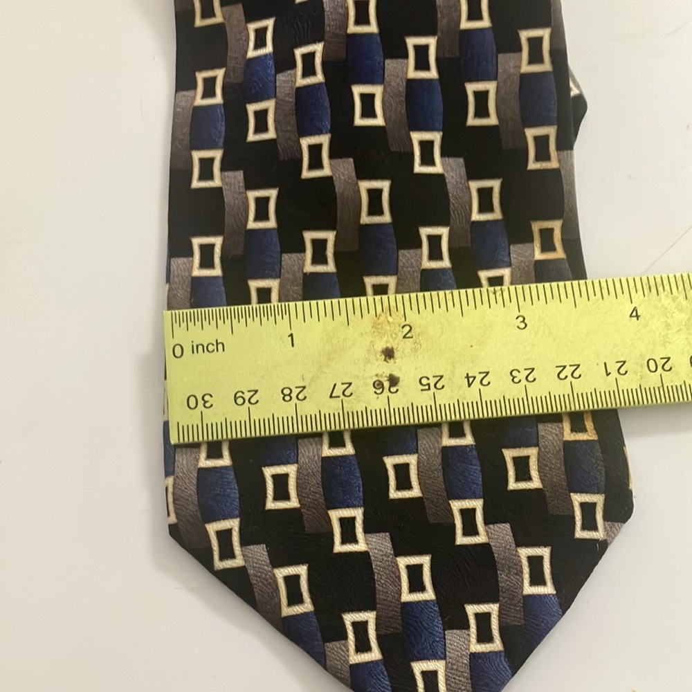 FINAL MARKDOWN Louis Roth silk tie - Picture 2 of 4